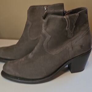 Frye Women's Brown Heeled Boots